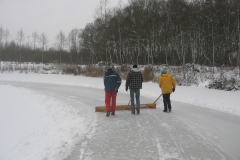 2010-01-10 Grote schoonmaak ijsbaan de Bewwerskaamp 17